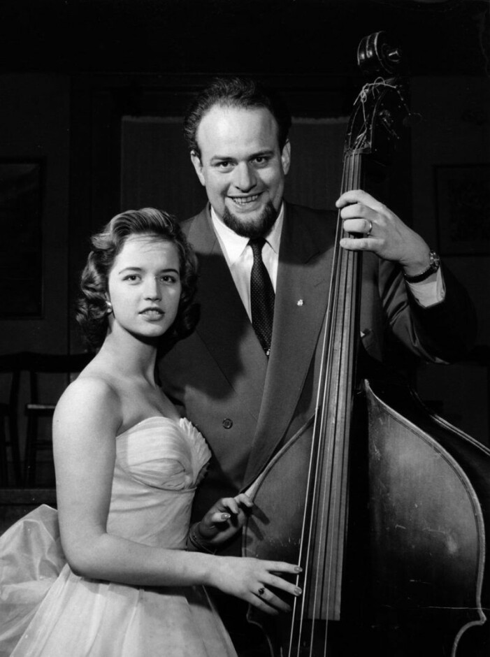 1957. Lill-Babs och en man med cello 1957.