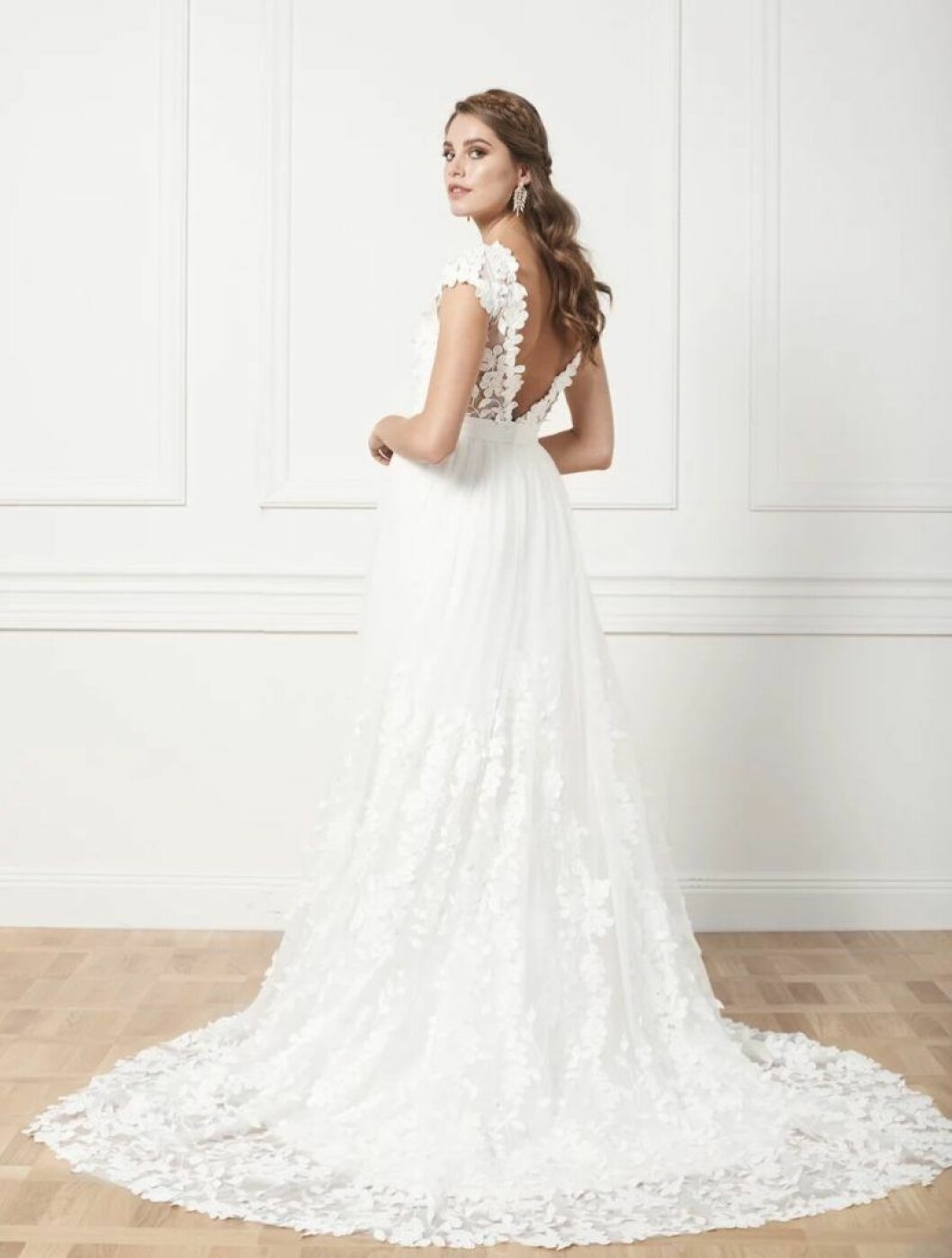 By Malina klänning med 3D blommor