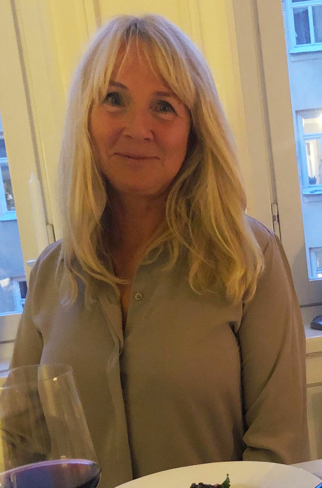 Kerstin Ullhed har själv bott i Schweiz många år och vet hur det är att lära sig ett nytt språk. Kerstin Ullhed är volontär för SFI