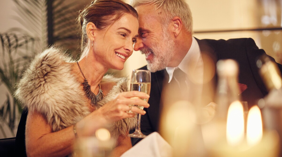 Jag vill gå på ett swingersparty – men min man vågar inte