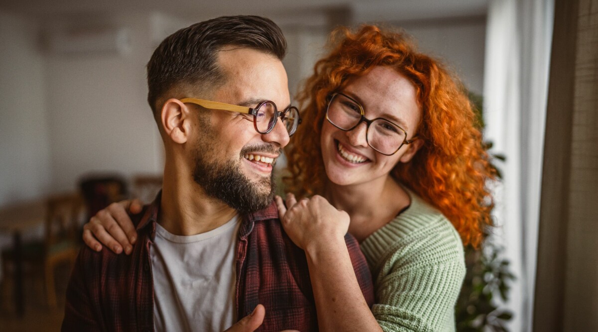 Stärk er relation på sex sekunder – parterapeutens tips