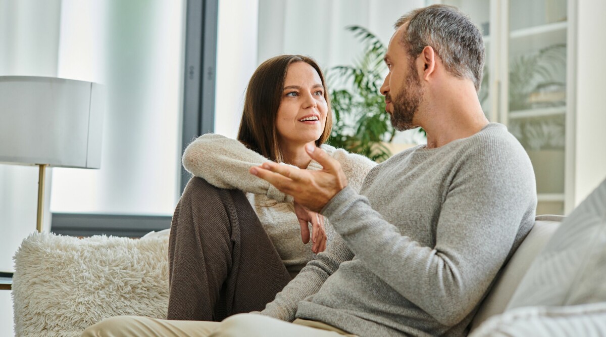 6 samtal alla par borde ha tidigt i relationen – enligt experterna