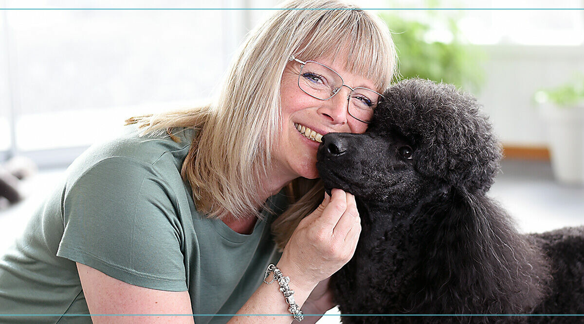 Hunden Jizza är diabetessjuka Elisabeths livvakt: "Larmar i tid"