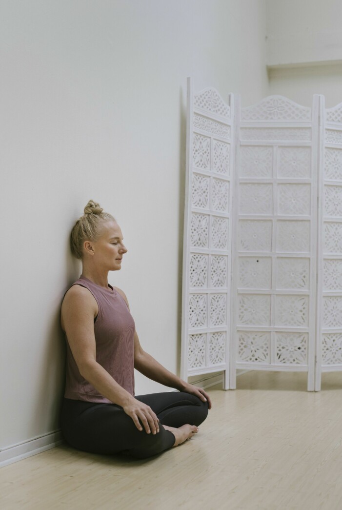 Åsa Nyvall visar yinyoga: Sittande meditation