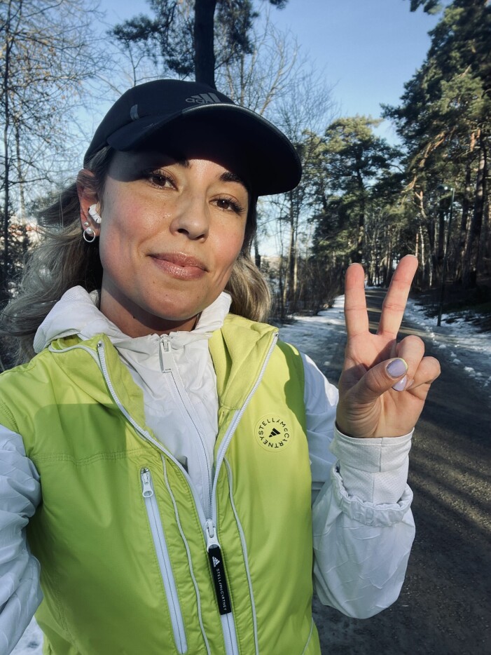 För Alexandra är det viktigt att träningen ska innehålla kvalité och tid till att känna in hur kroppen mår för att kunna skapa en hållbar livsstil. Alexandra Pizzoni, träningsprofil på MåBra