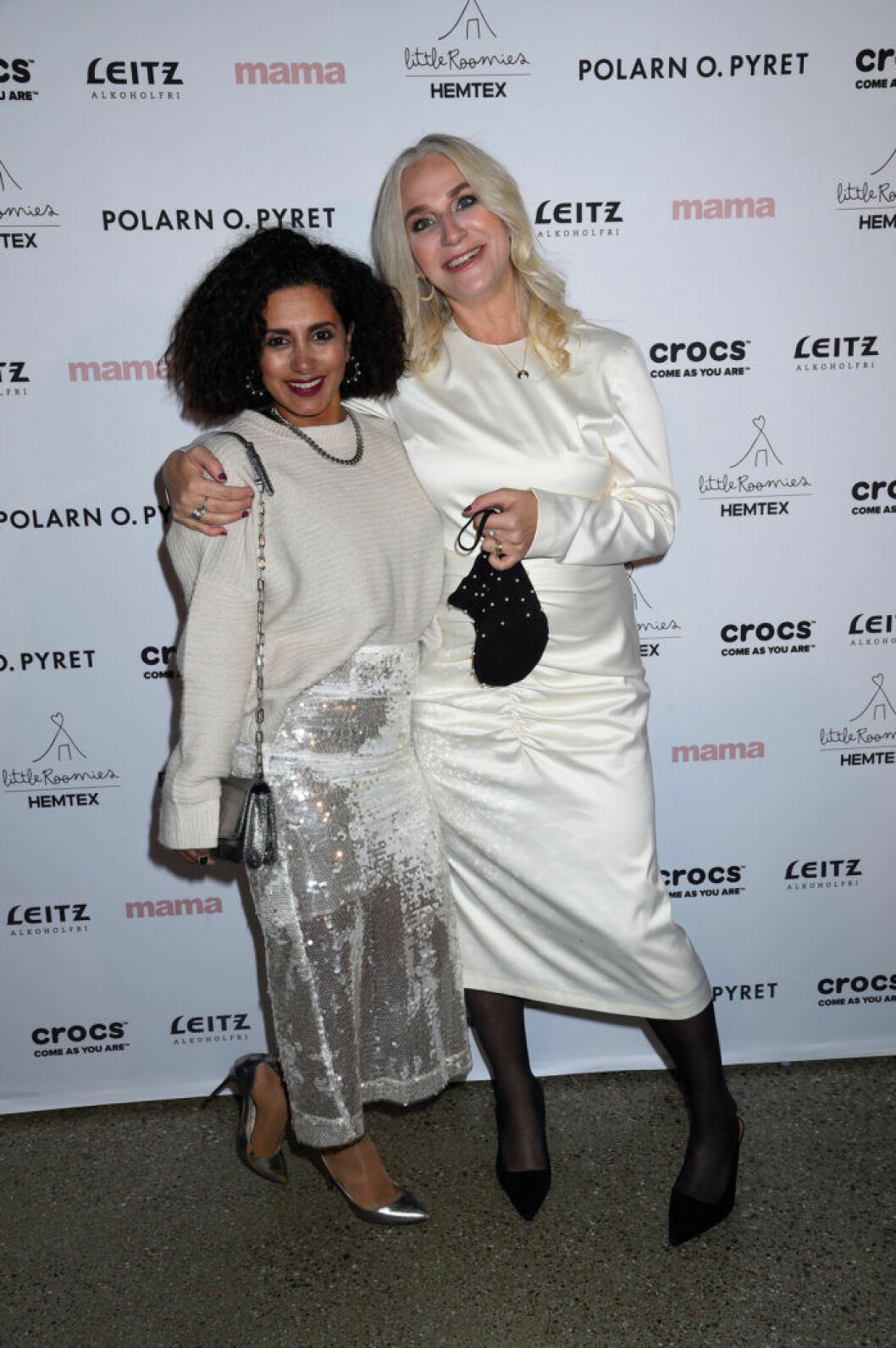 Anitha Clemence och Ann Söderlund. Anitha Clemence och Ann Söderlund på röda mattan på Årets mama 2019