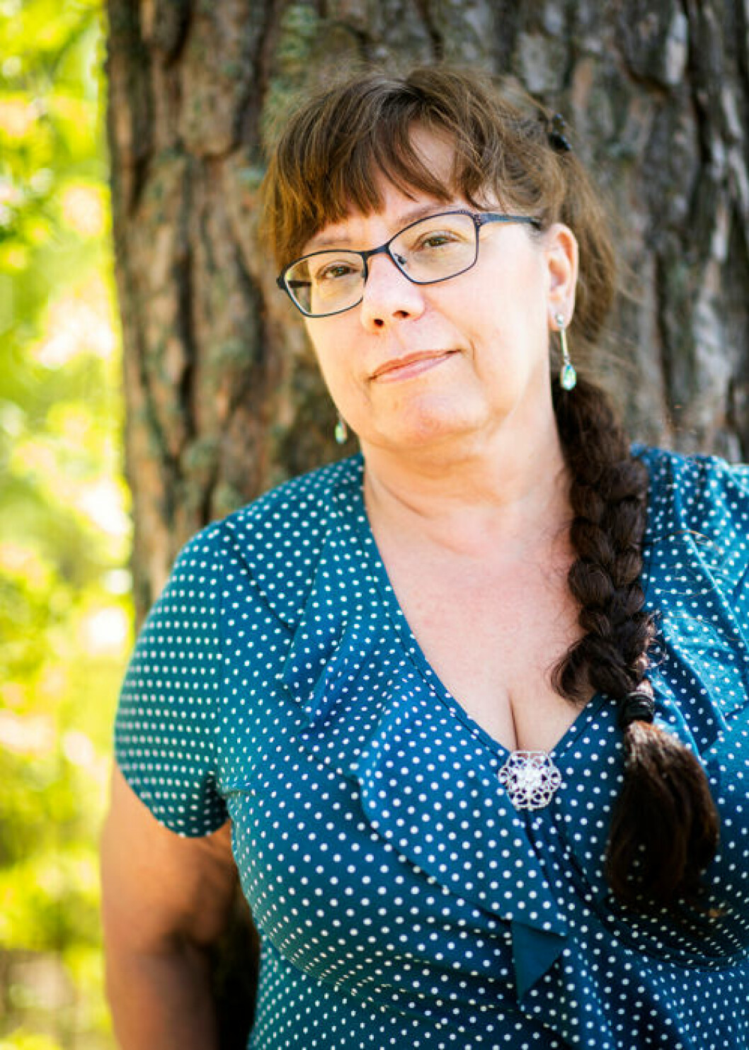 ”Jag är 56 år -gammal och mår bra, jag har tagit tag i mitt liv och jag har insett att man inte kan fly från det som förföljt en under större delen av ens uppväxt”, säger Anki. Anki Persson, spel.
