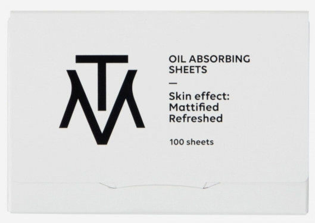 Blotting papers absorberar fett och gör huden matt. Från Skincity.