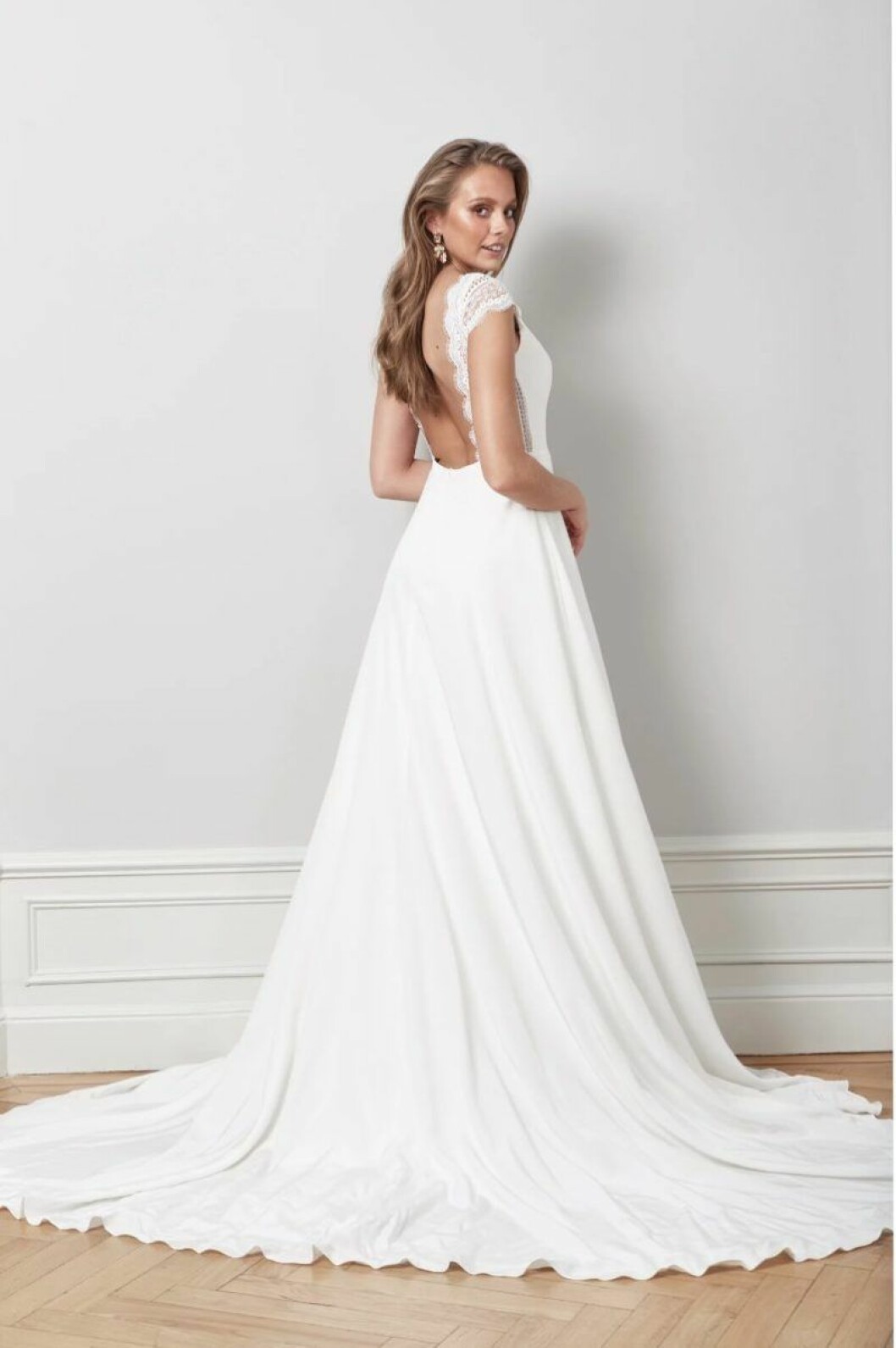 Elegant brudklänning från By Malina