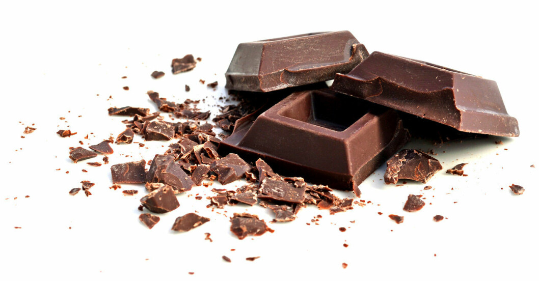 Mörk choklad smakar inte bara gott – det gör också gott. Mörk choklad har visat sig kunna minska risken för stroke.