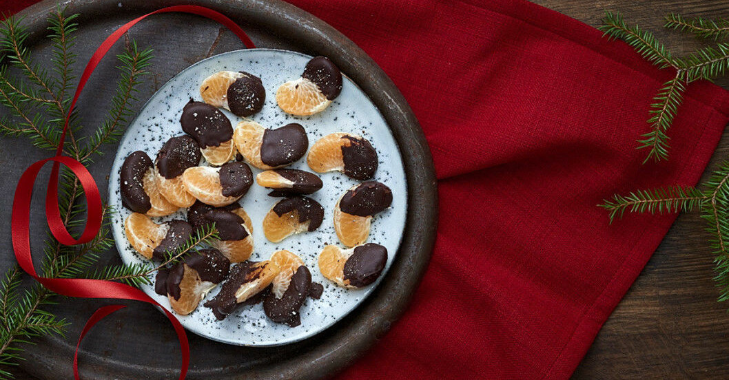 Frukt och mörk choklad – enkelt och gott! Chokladdoppade clementiner