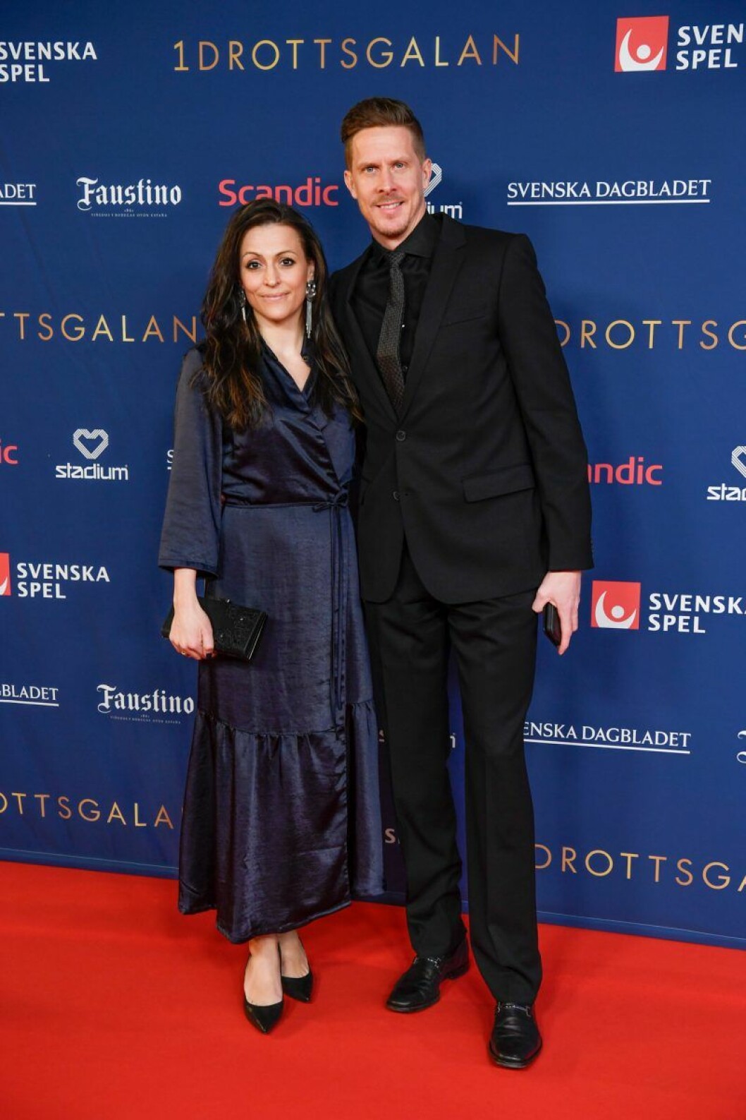 Christian Olsson och Gordana Bosanac. Christian Olsson och Gordana Bosanac på röda mattan på Idrottsgalan 2020
