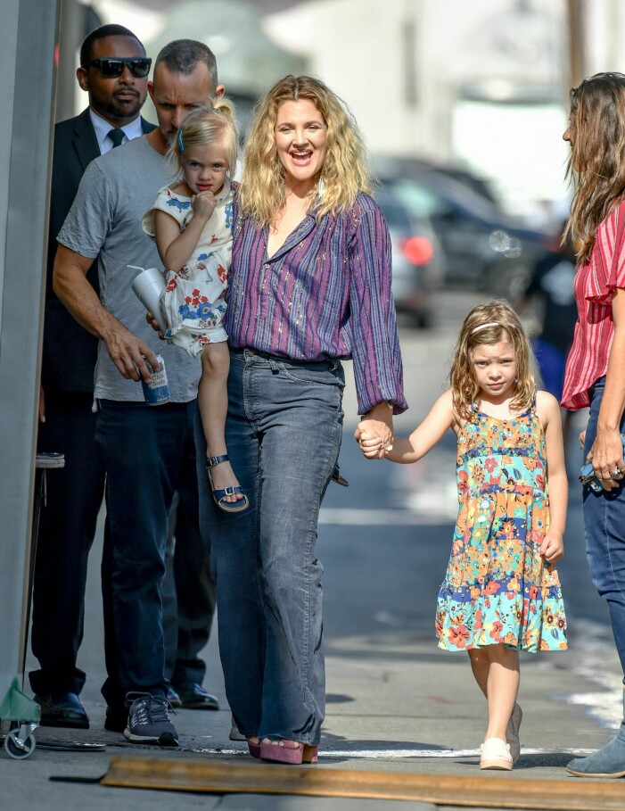 Drew Barrymore med döttrarna Frankie och Olive Drew Barrymore med döttrarna Frankie och Olive