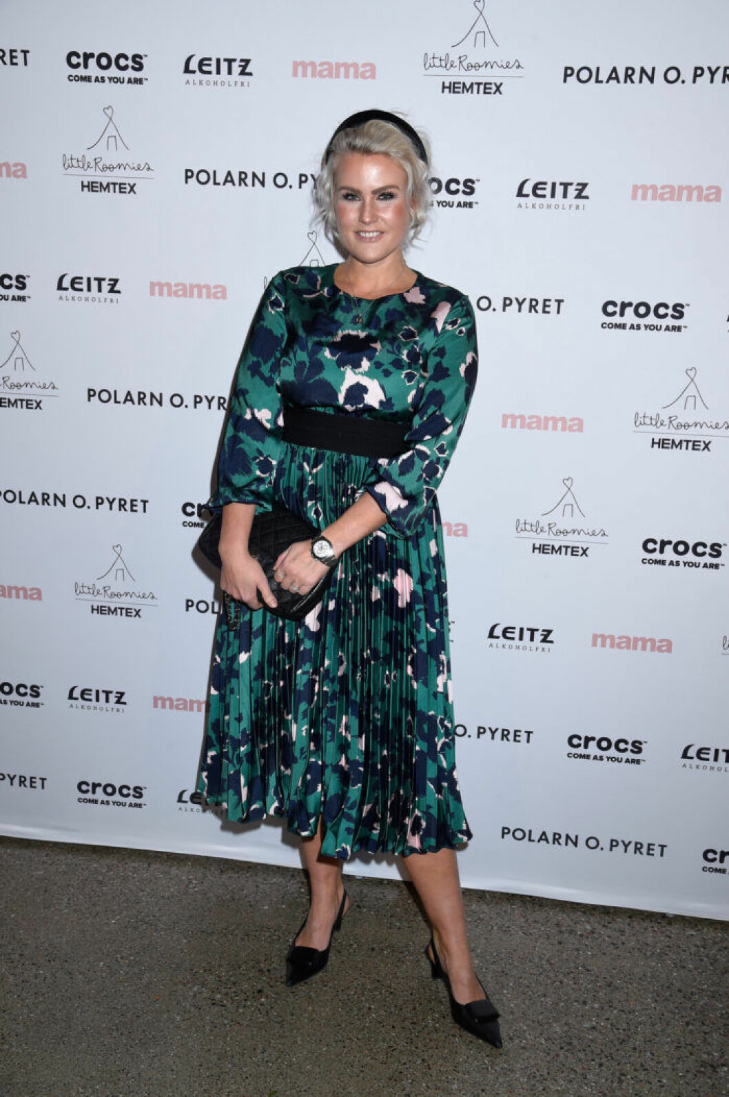Frida Fahrman på röda mattan på Årets mama 2019