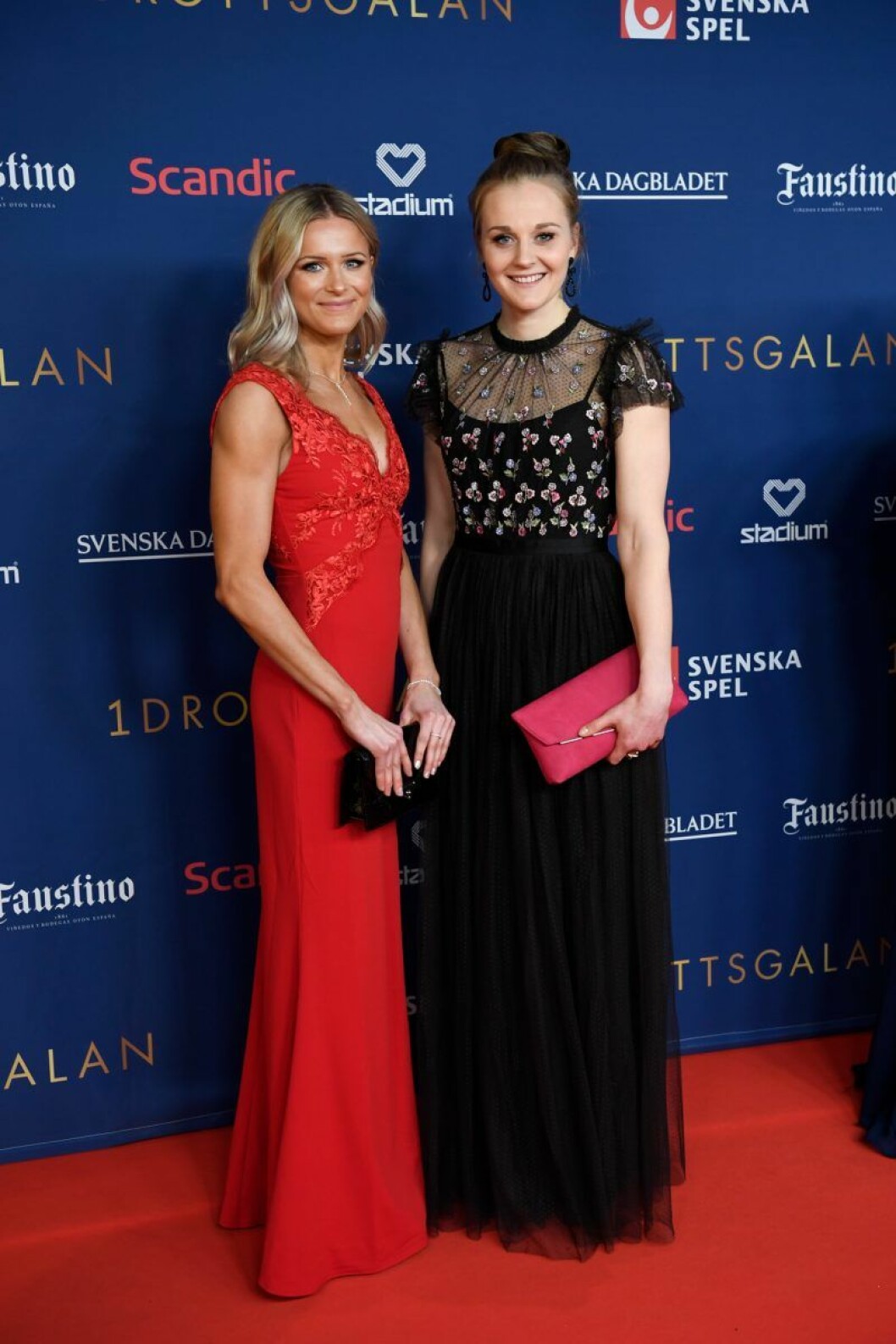 Frida Karlsson och Stina Nilsson. Frida Karlsson och Stina Nilsson på röda mattan på Idrottsgalan 2020
