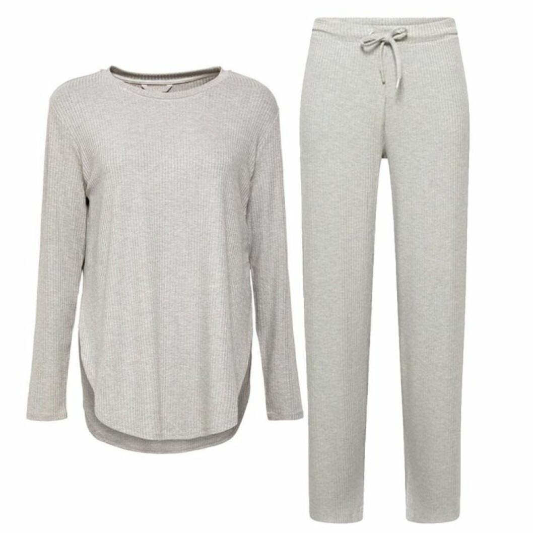 Grått ribbat set