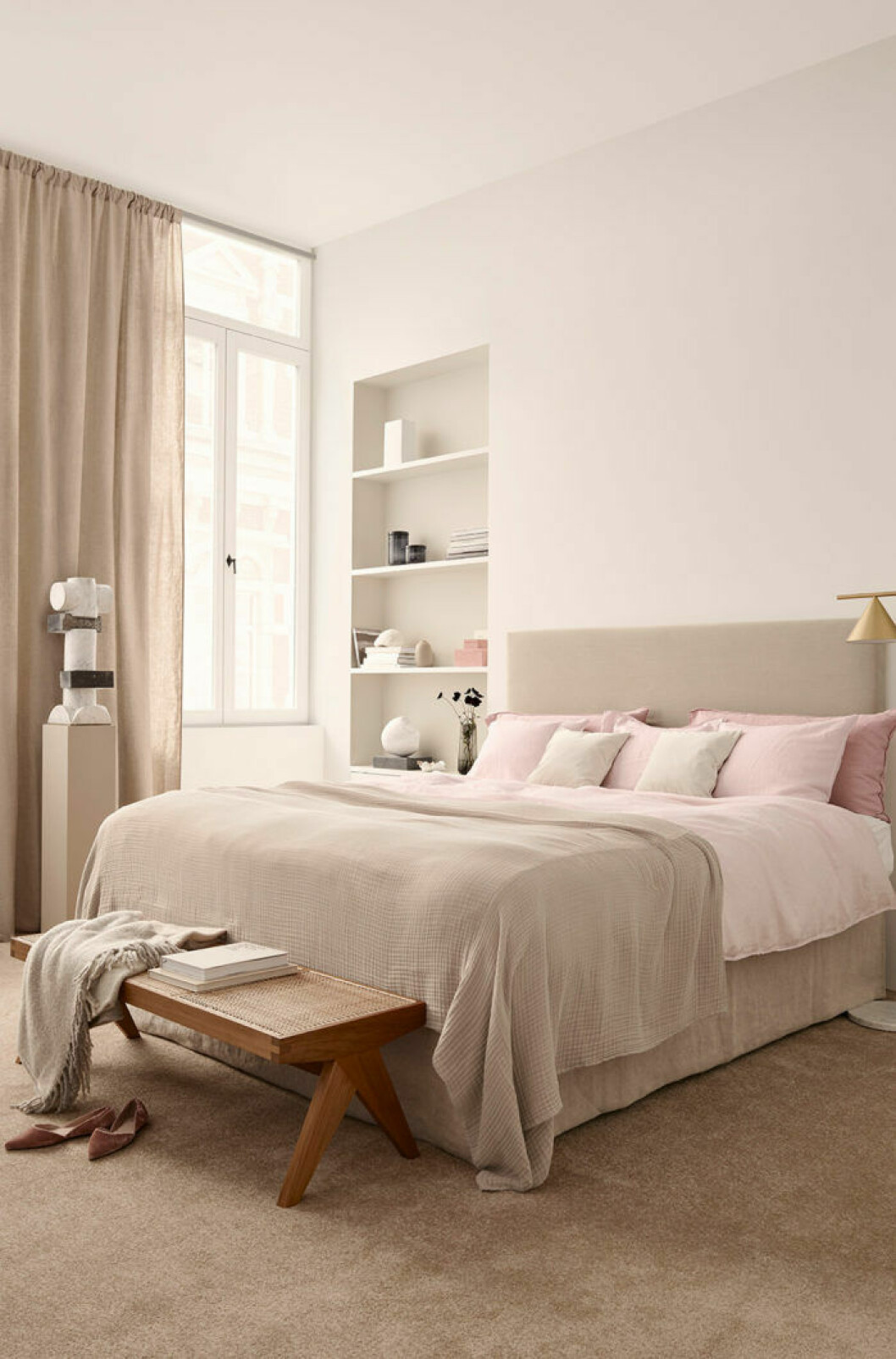 Milda, varma toner skapar en harmonisk känsla i sovrummet. | Bild: H&M Home