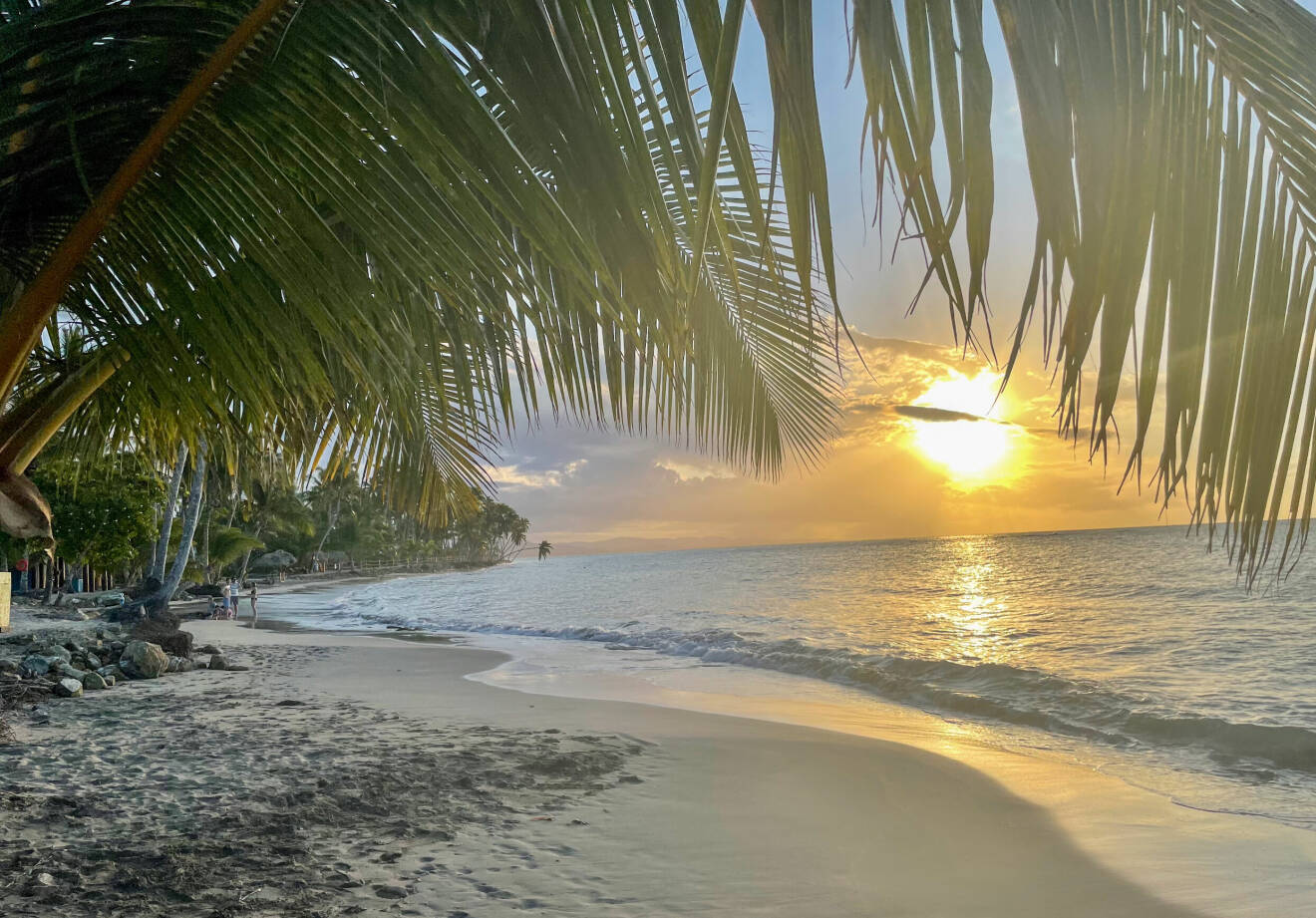 Strand och solnedgång, Dominikanska republiken