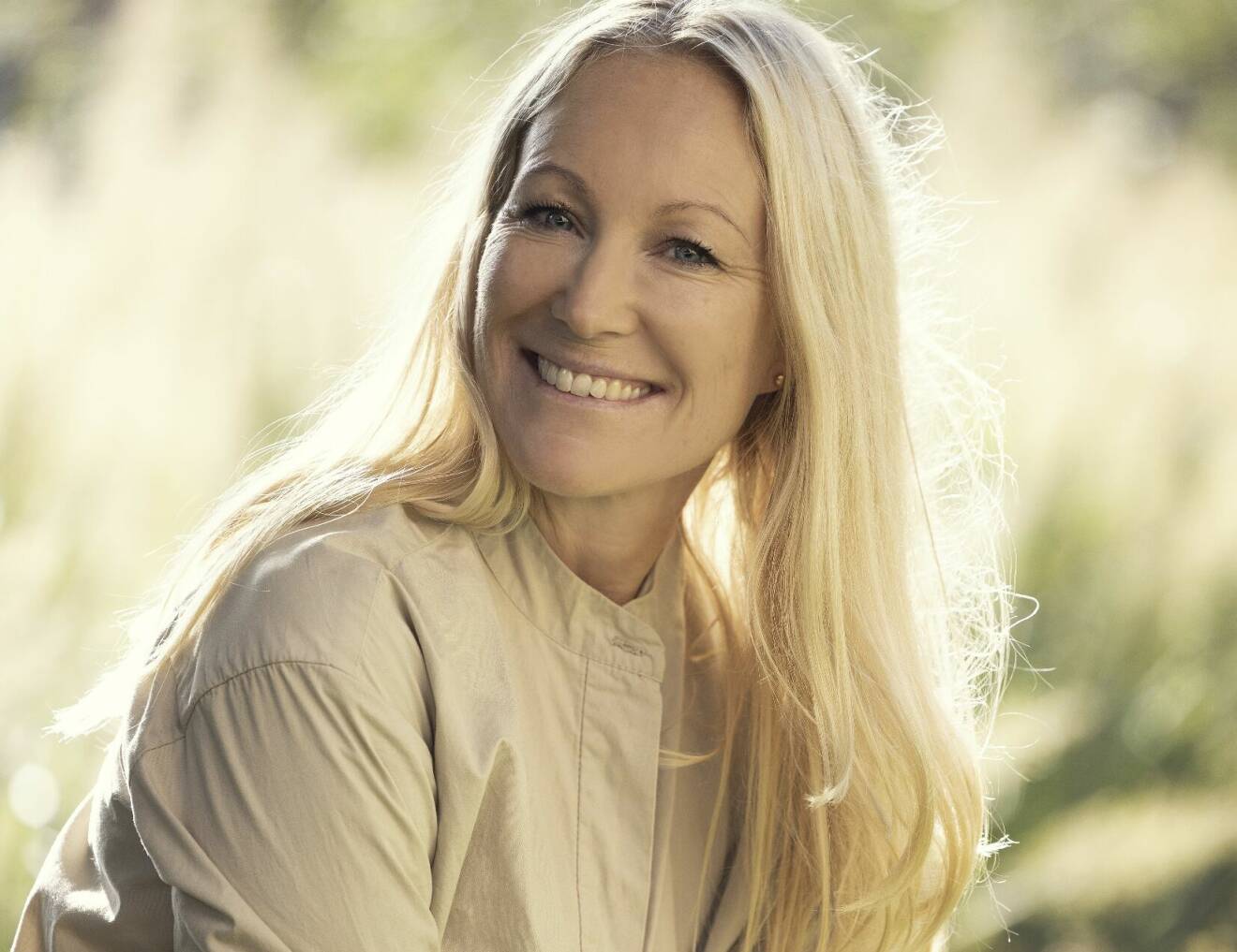 Ulrica Norberg är journalist och författare med fokus på hälsa, återhämtning och yoga.