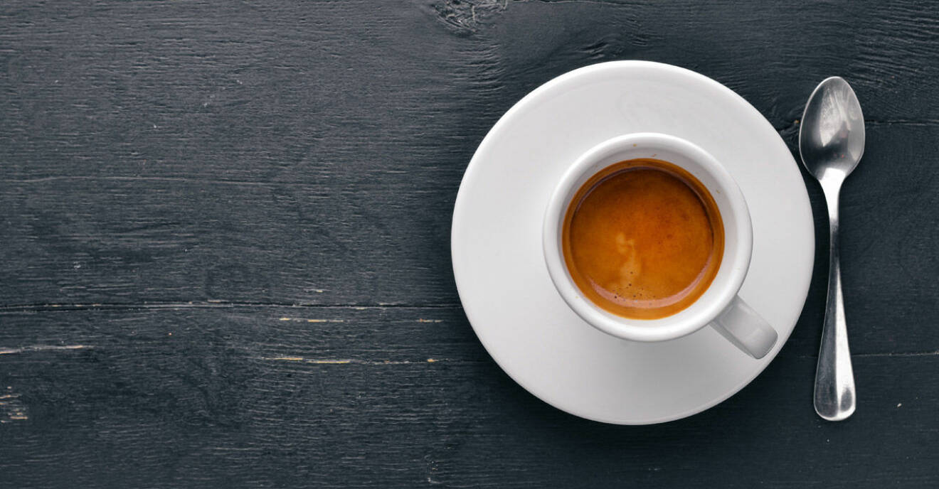 Byt caffè latten mot espresso för att kapa kalorier.