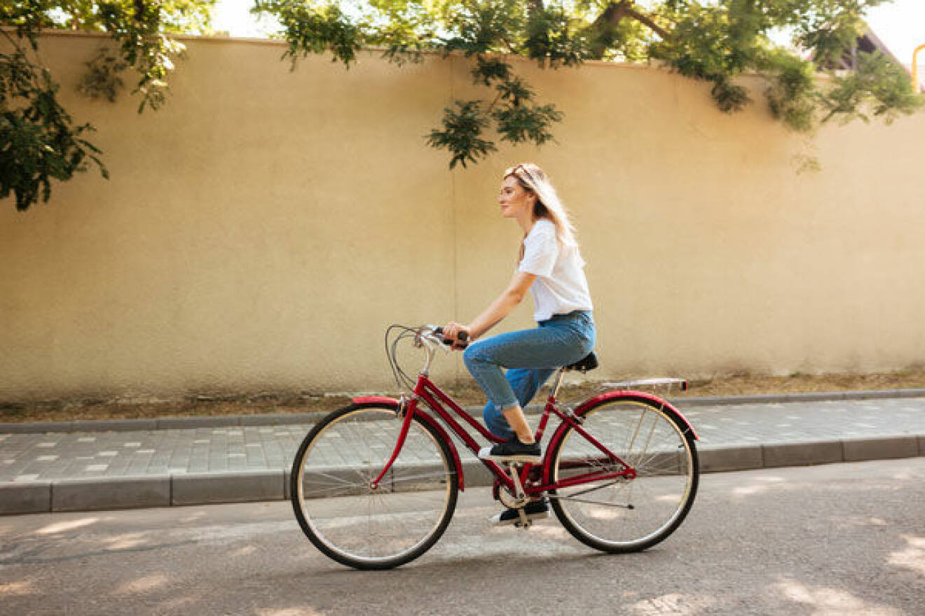 Att cykla mer är ett bra sätt att minska utsläppen.