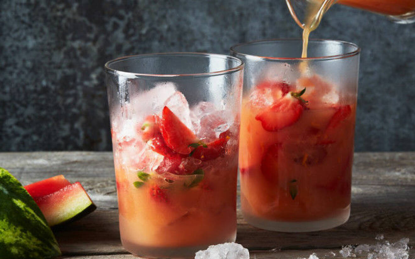 01.-vattenmelonjuice-jordgubbar-grape-640x400