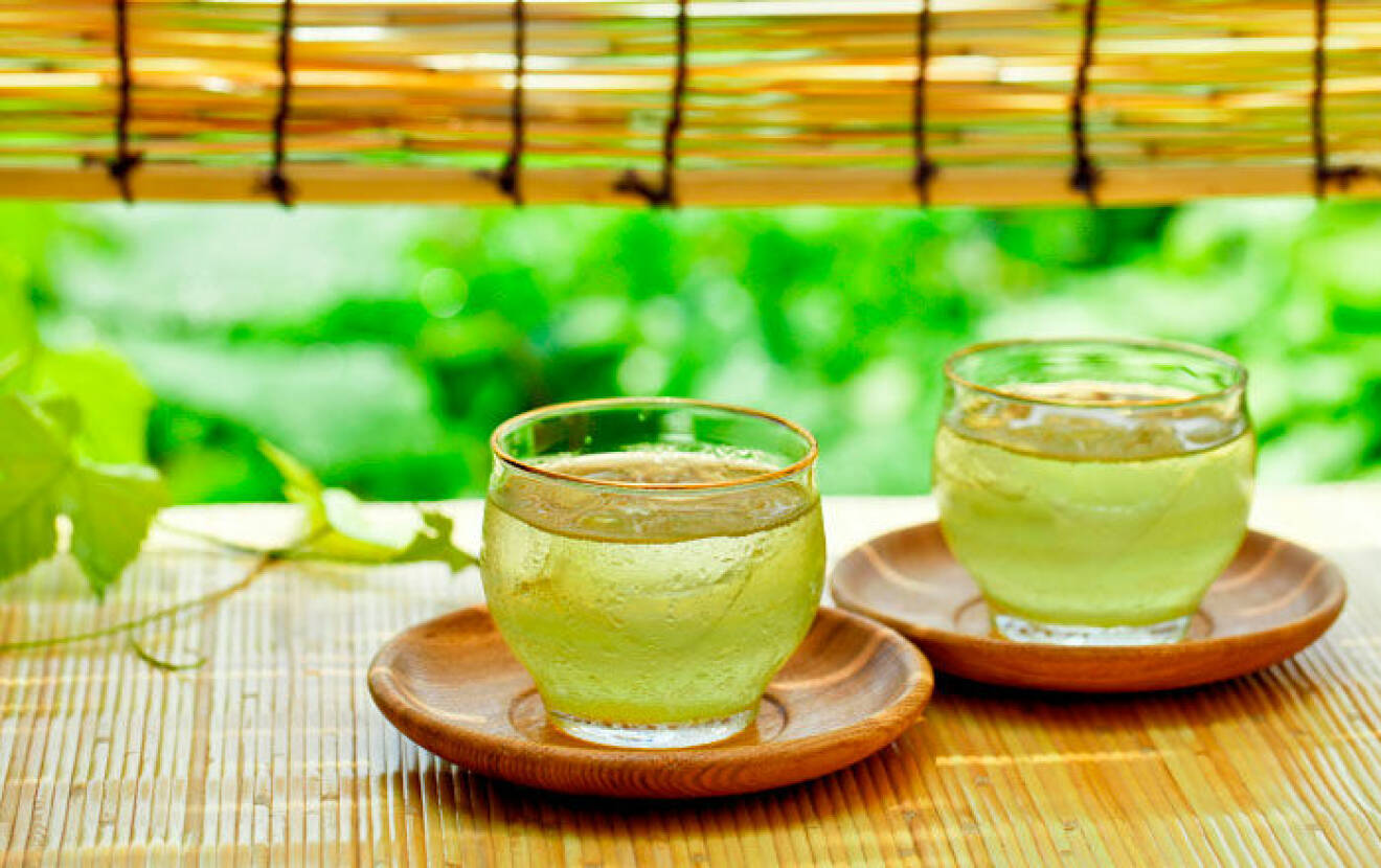 Grönt te kan ge skydd mot bröstcancer, visar forskning.