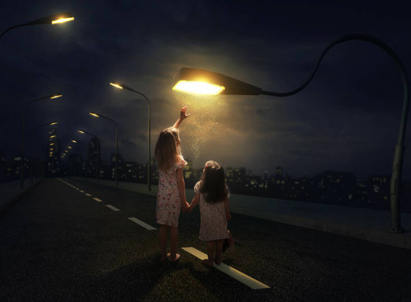 Fyrabarnspappans skapar magiska bilder med photoshop
