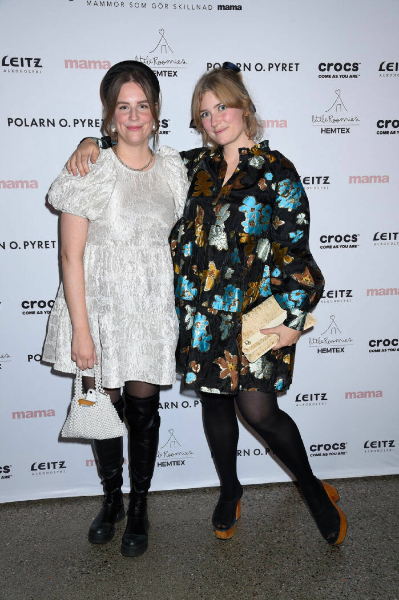 Sofia Wood och Elsa Billgren på röda mattan på Årets mama 2019