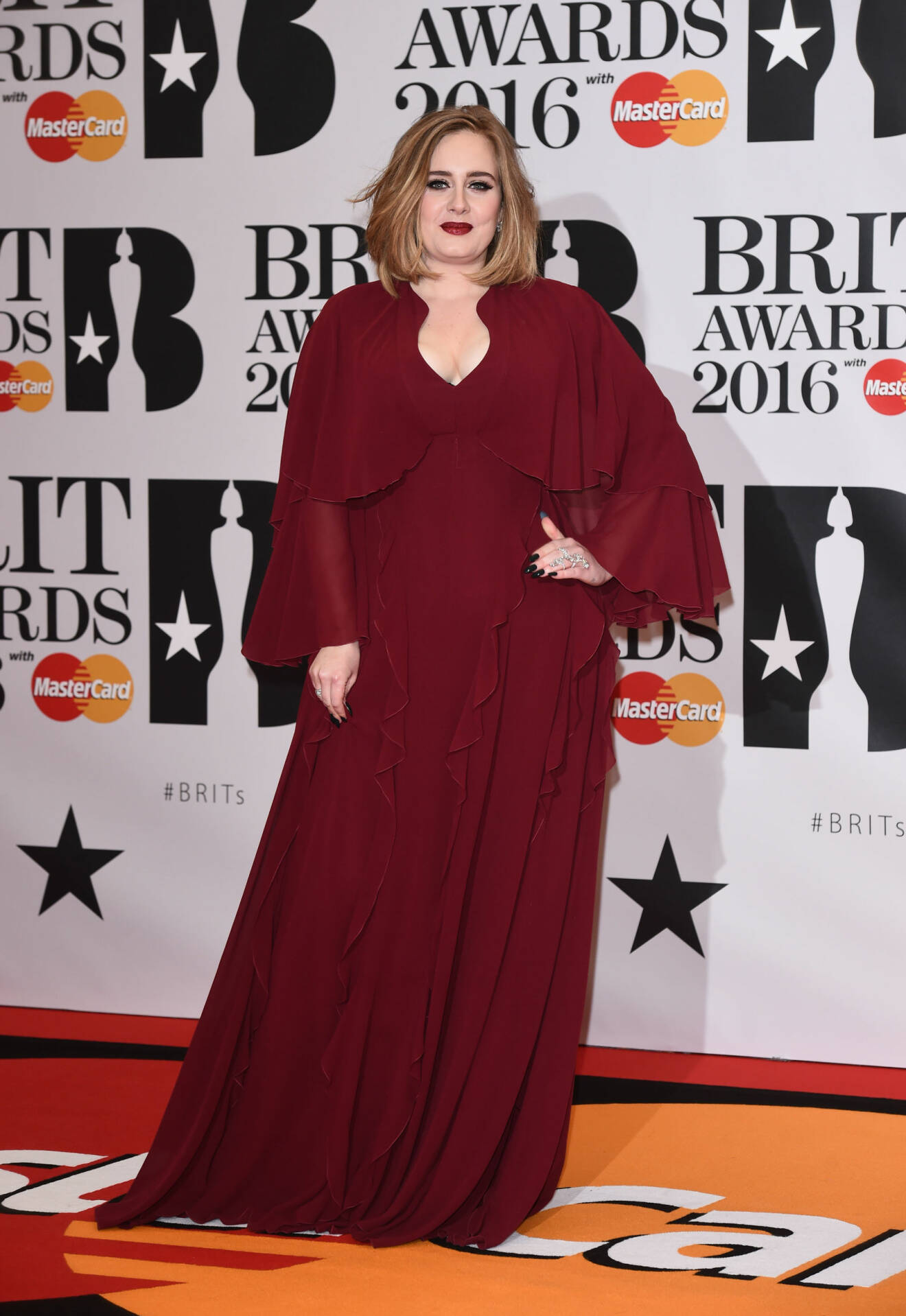 Adele på röda mattan.