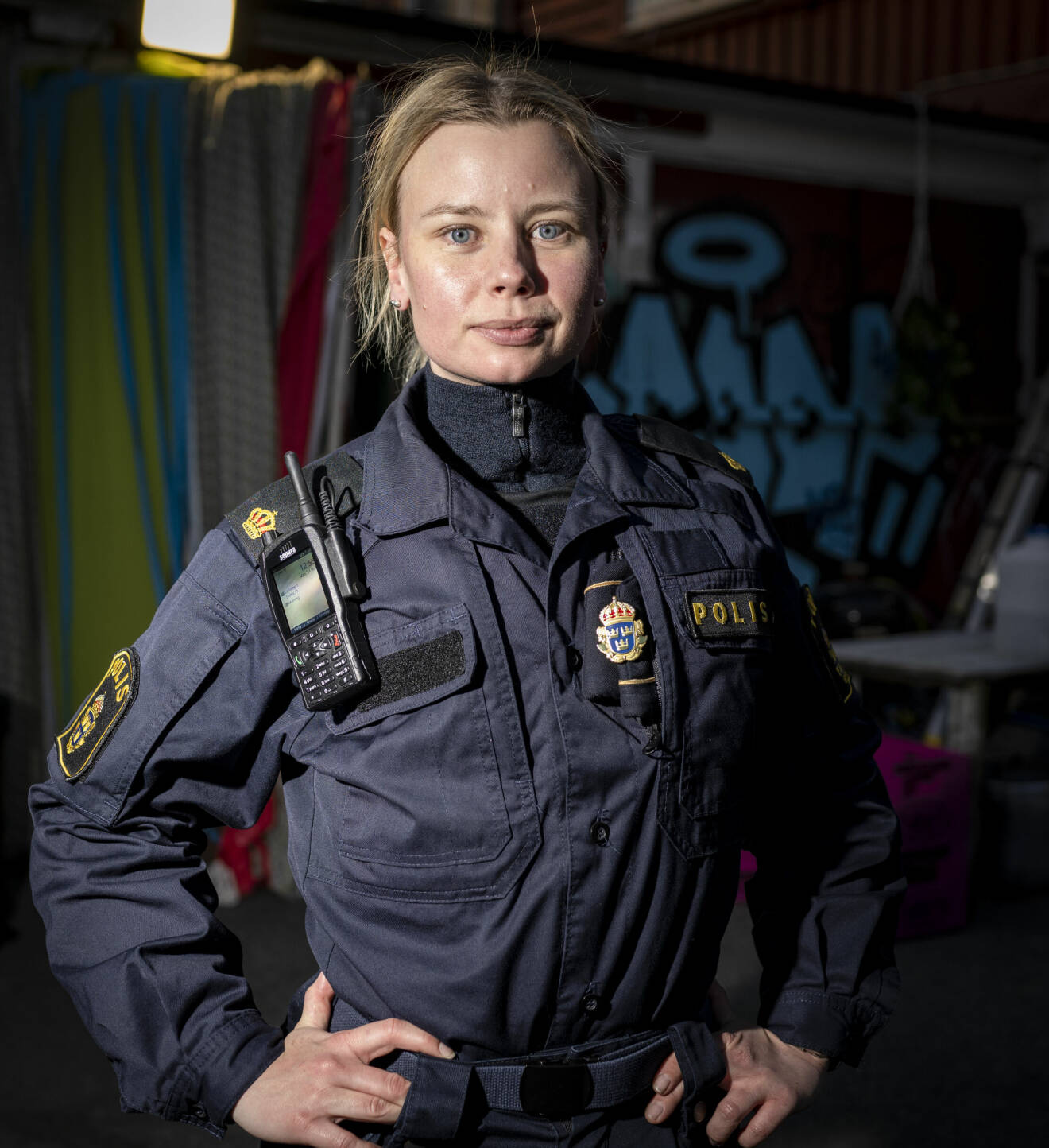 Skådespelaren Amanda Jansson under inspelningarna av Tunna blå linjens andra säsong i Malmö hösten 2021.