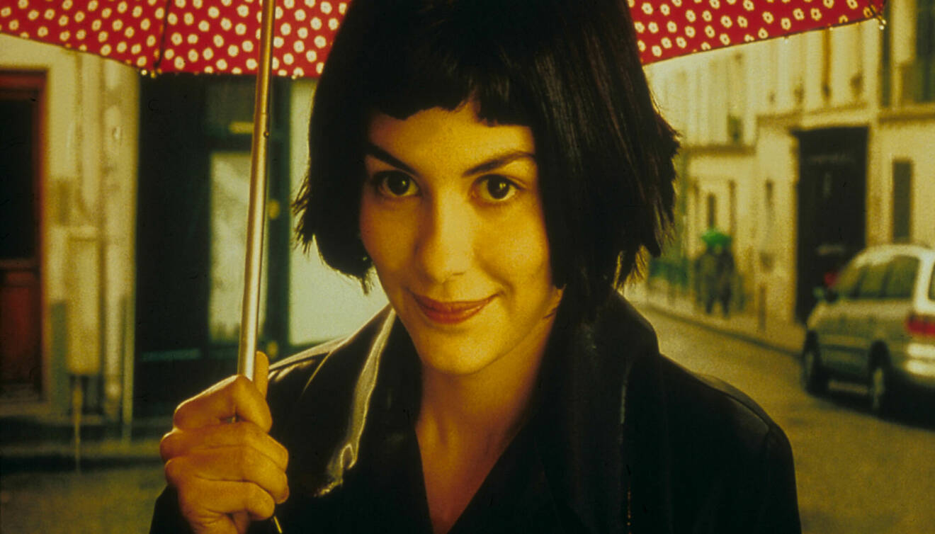 Audrey Tautout under paraply.