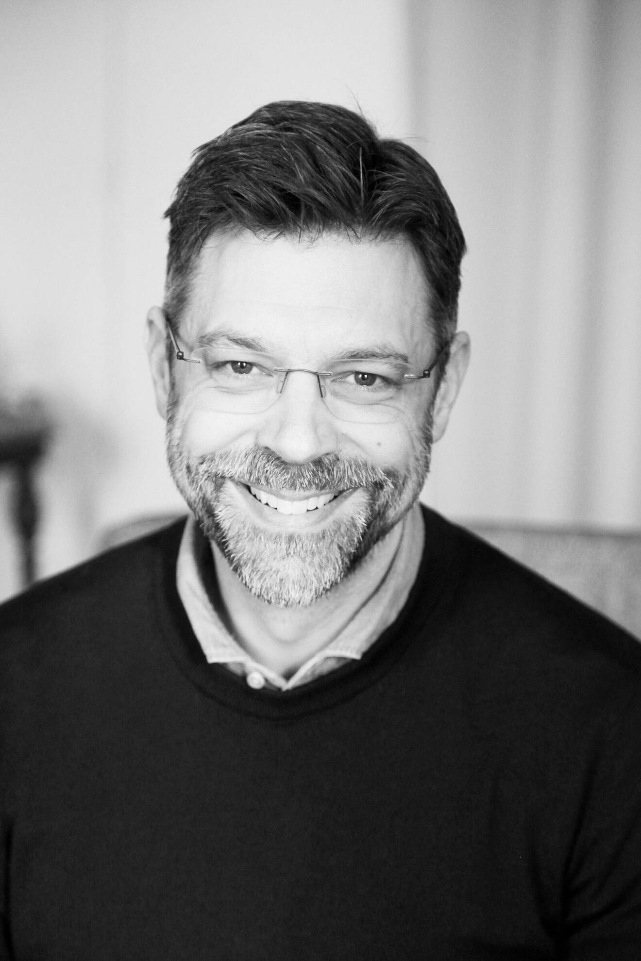 Philip Bäckmo, terapeut