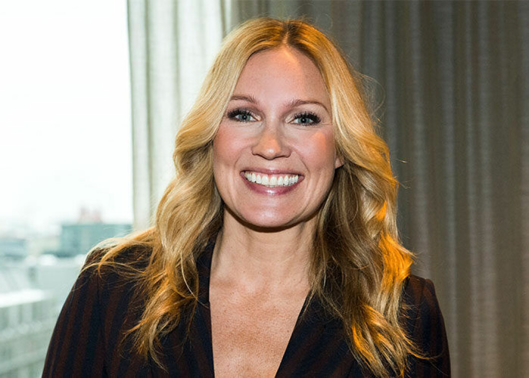 Jessica Almenäs programleder årets säsong av Superstars. Jessica Almenäs programleder årets säsong av Superstars.