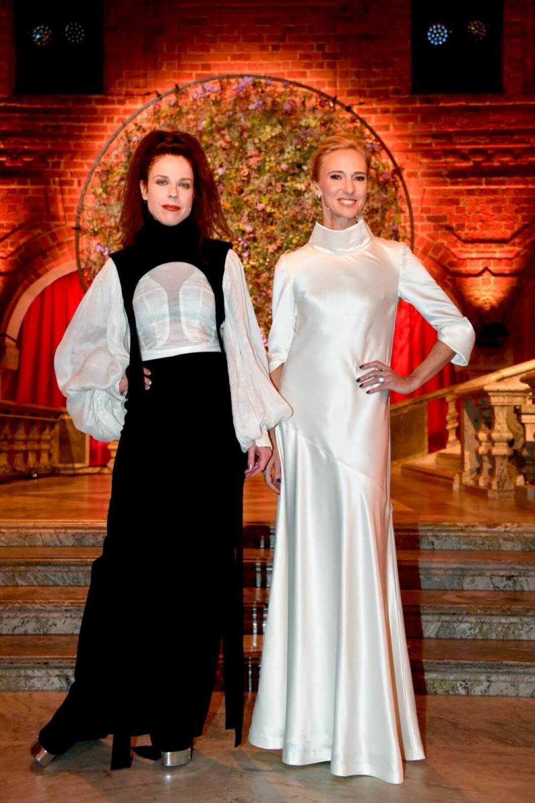 Jessika Gedin och Victoria Dyring. Jessica Gedin och Victoria Dyring på Nobel 2019