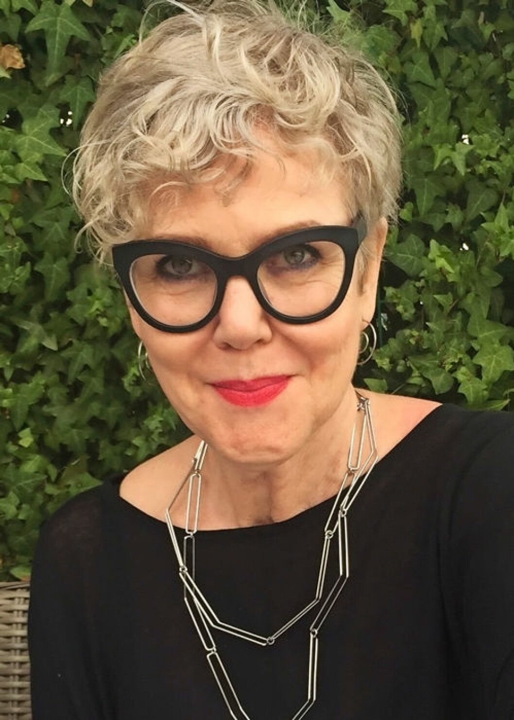 Linnea Öst. Linnea Öst.
