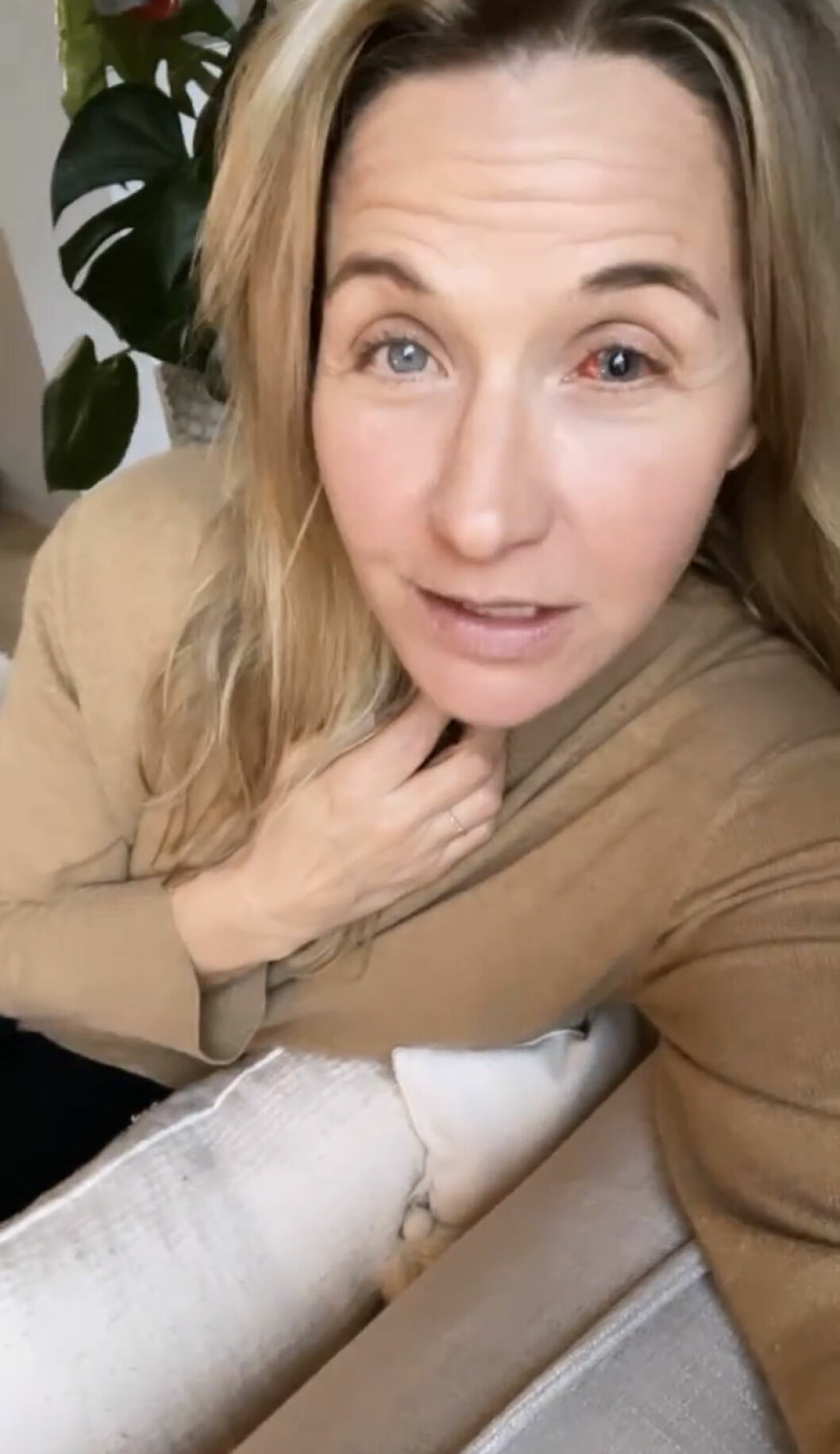 Dagen efter Kristin Kaspersens operation. Dagen efter Kristin Kaspersens operation.