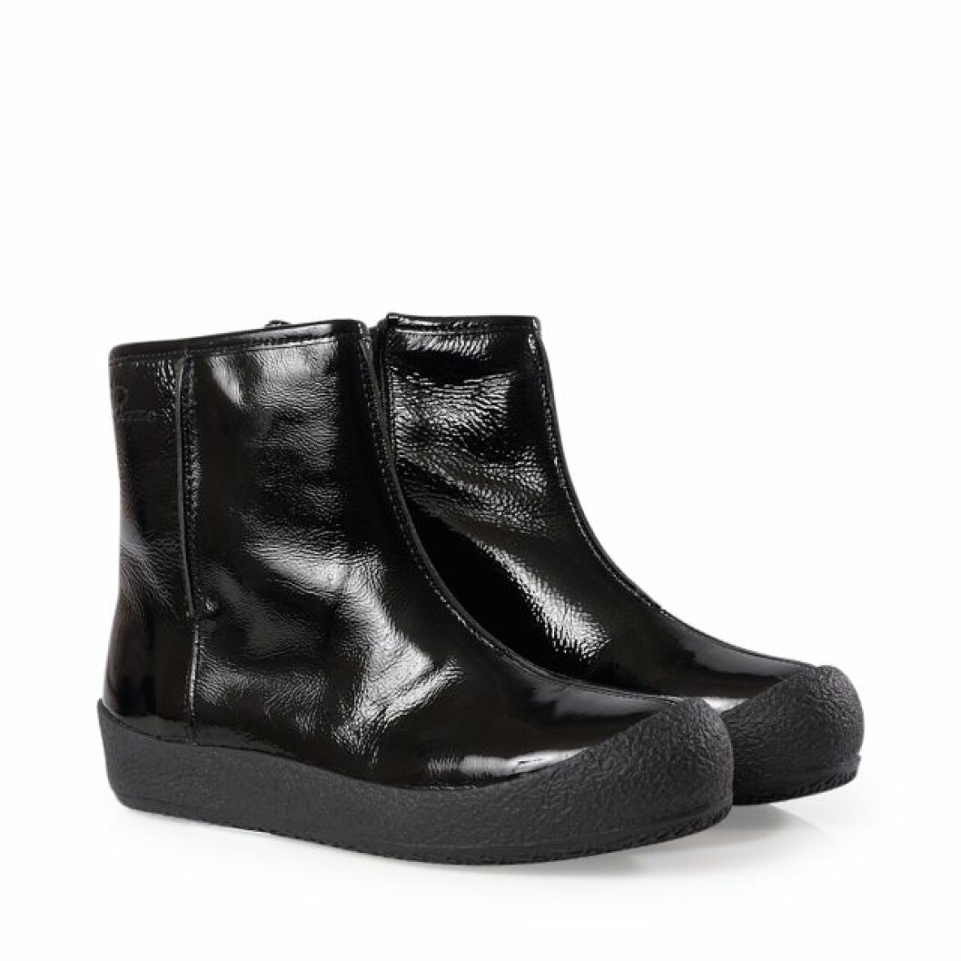 Varmfodrade lackboots