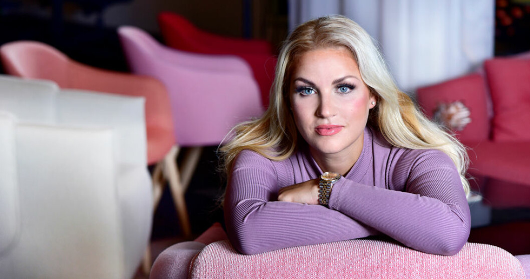 Laila Högfeldt bloggar på <a href="https://laila.mabra.com/">laila.mabra.com</a>. "Jag vet inte hur många gånger jag hittade min gympapåse slängd i städerskans sopsäck, eller vantarna nedpressade ute i snön", berättar Laila Högfeldt.