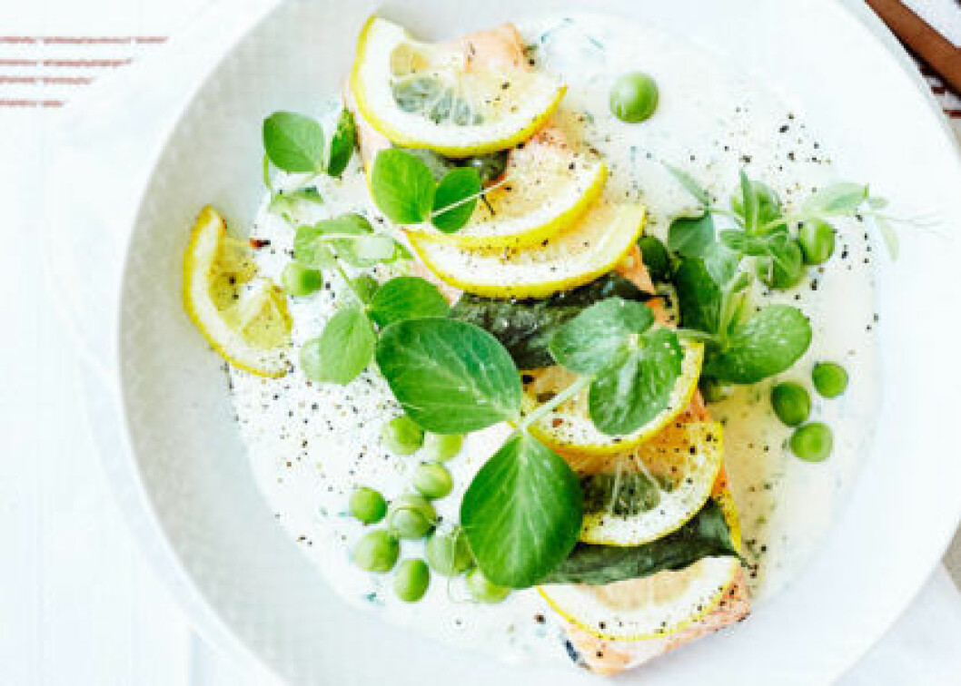 Lax med citron och ärter. Lax med citron och ärter.