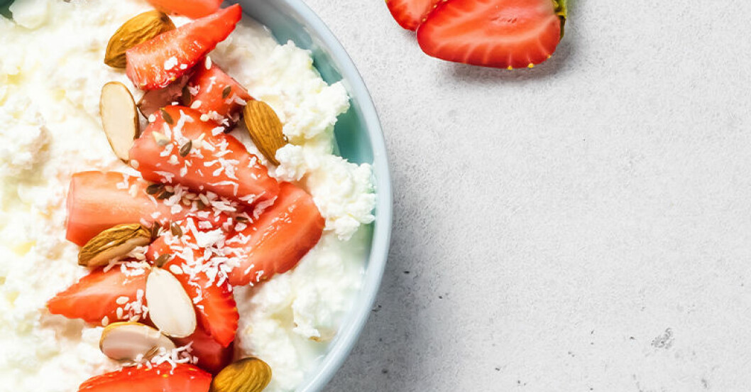 LCHF-mellanmål: keso med nötter