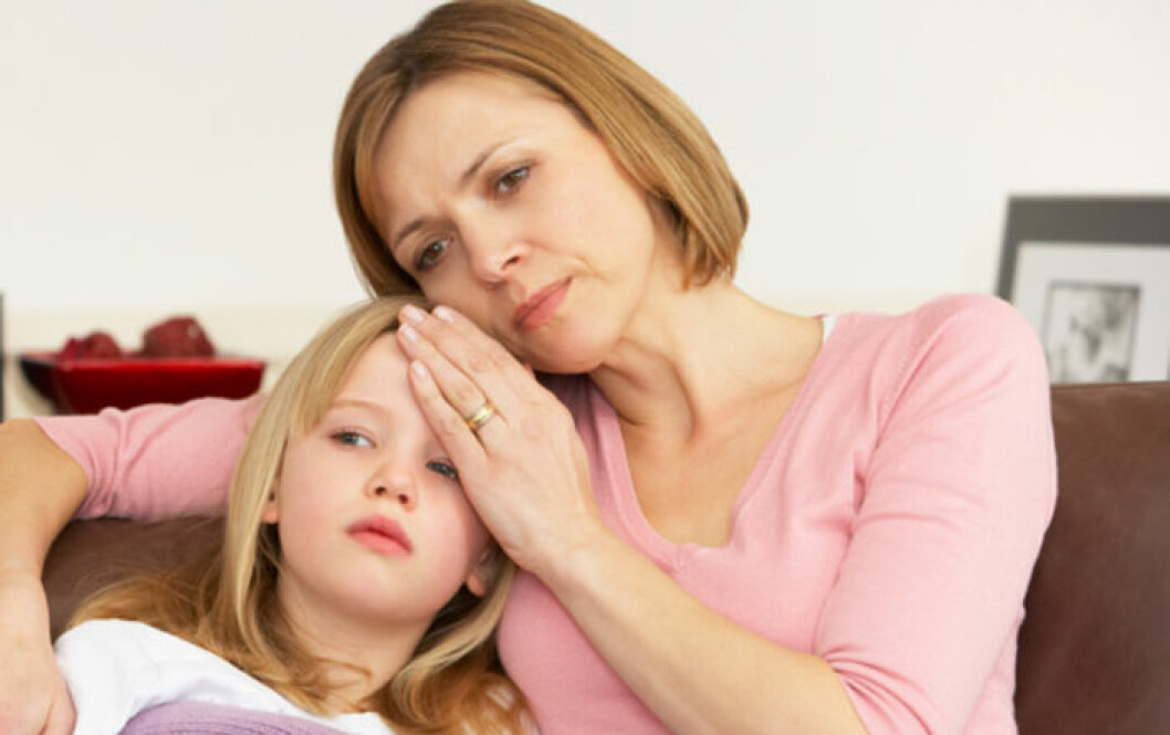 Om en i familjen blir magsjuk blir övriga familjemedlemmar lätt och snabbt också sjuka. Om en i familjen blir magsjuk blir övriga familjemedlemmar lätt och snabbt också sjuka.