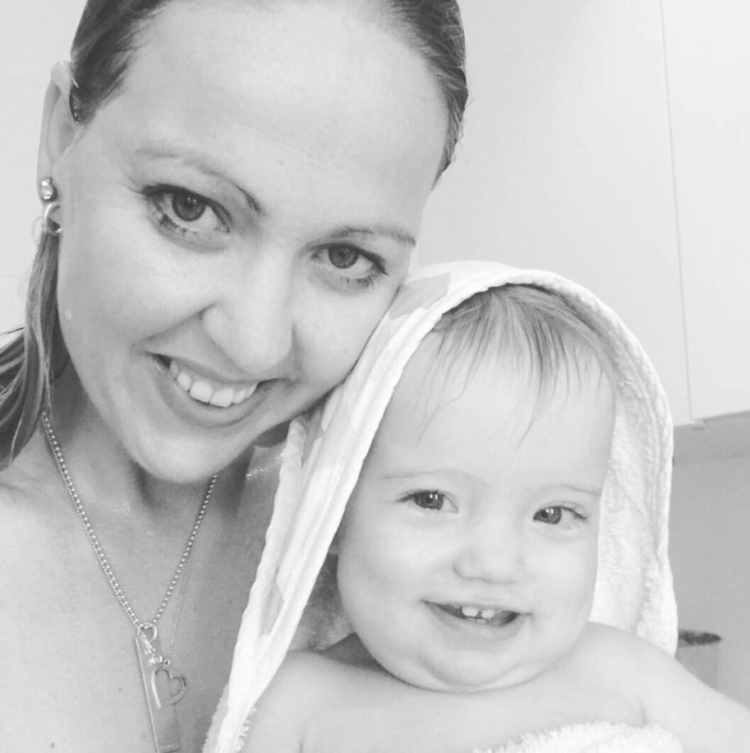 Maja Arnell och Elliot som snart fyller två. Maja Arnell och Elliot som snart fyller två.