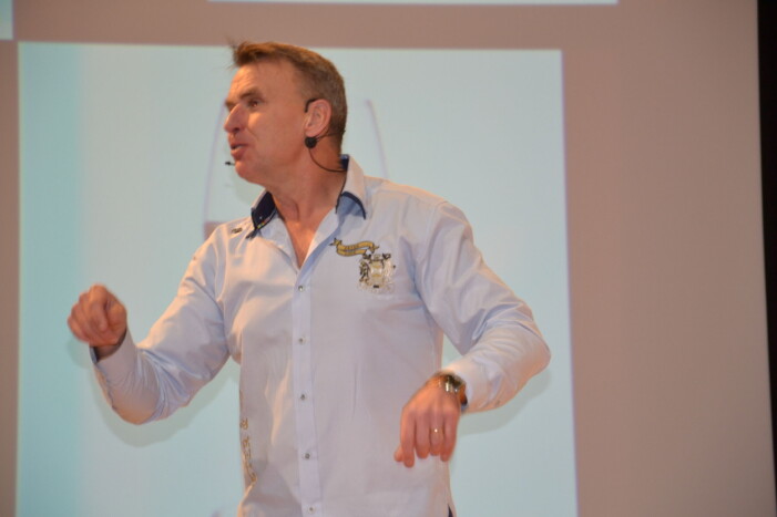Mats Peterson föreläser