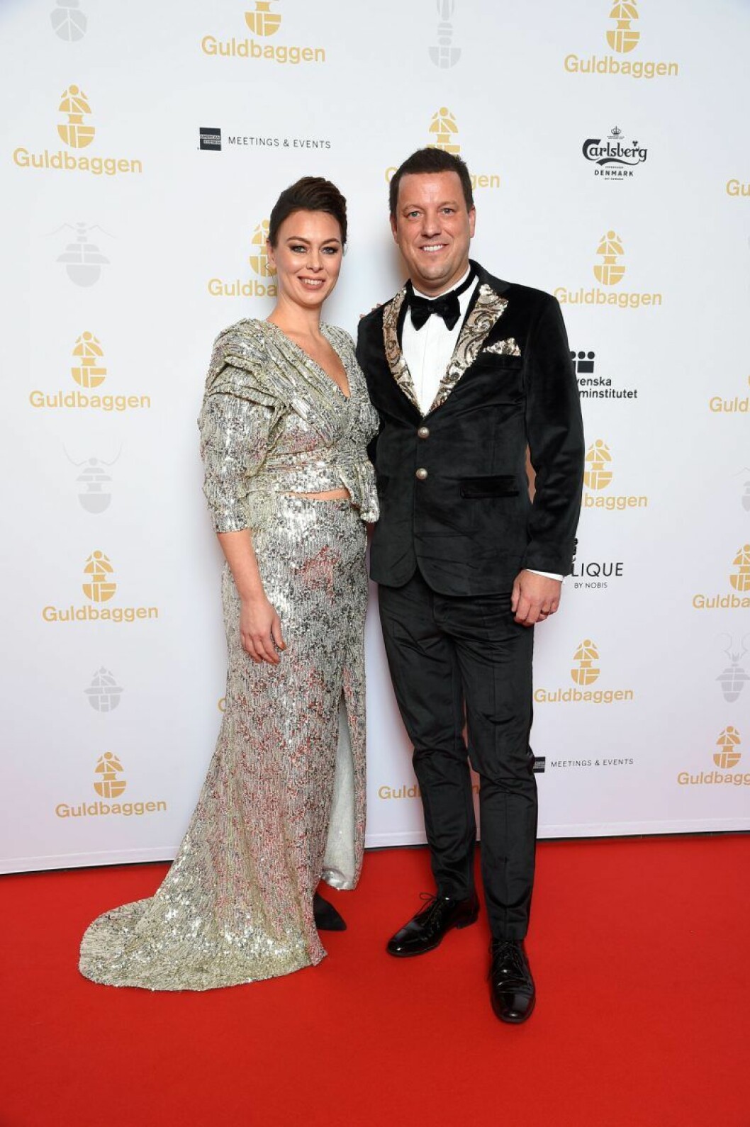 Mia Jorpes och Mikael Löfstrand på röda mattan på GUldbaggegalan 2020