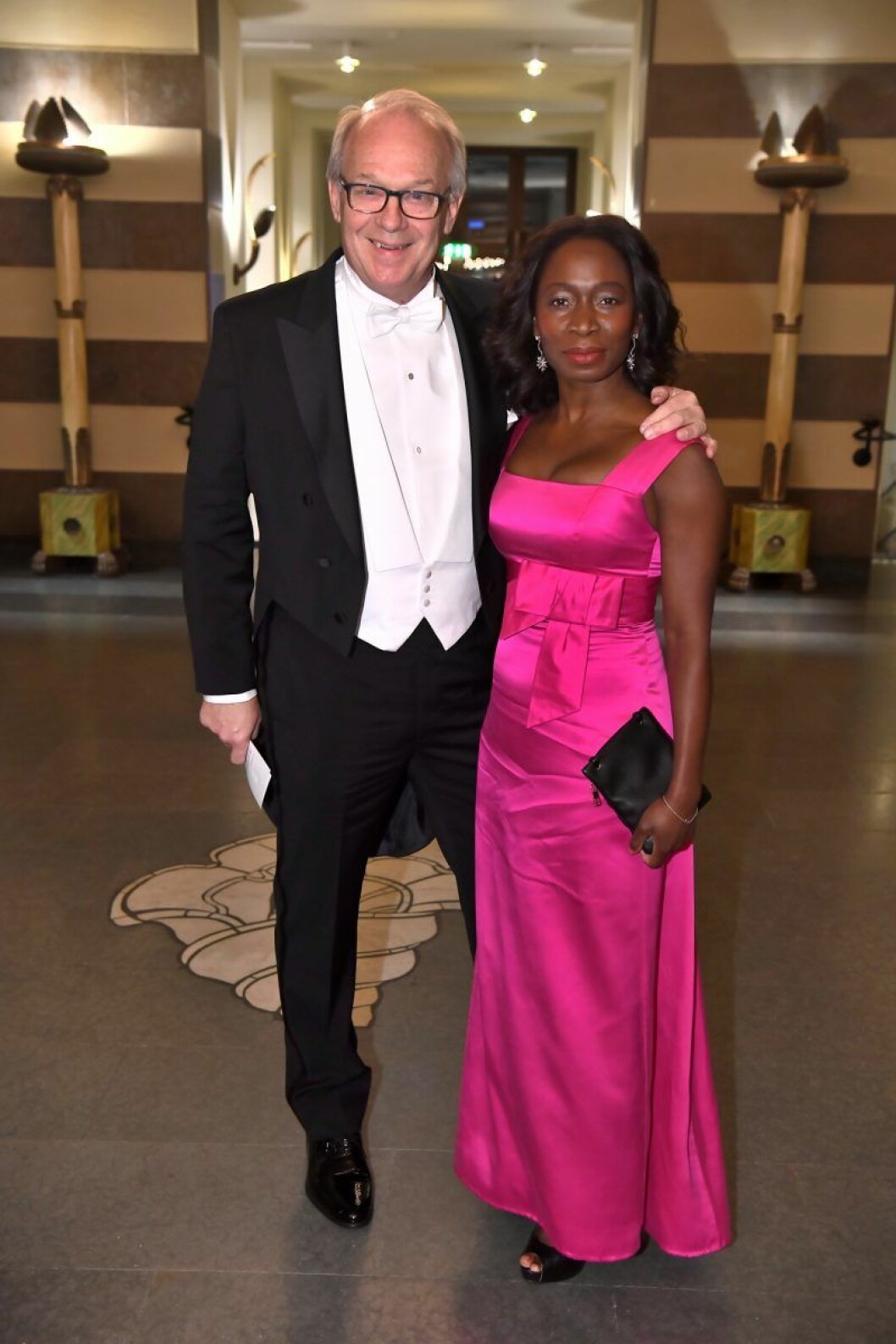 Nyamko Sabuni med sin man Lennart Persson. Nyamko Sabuni med sin man Lennart Persson på Nobel 2019