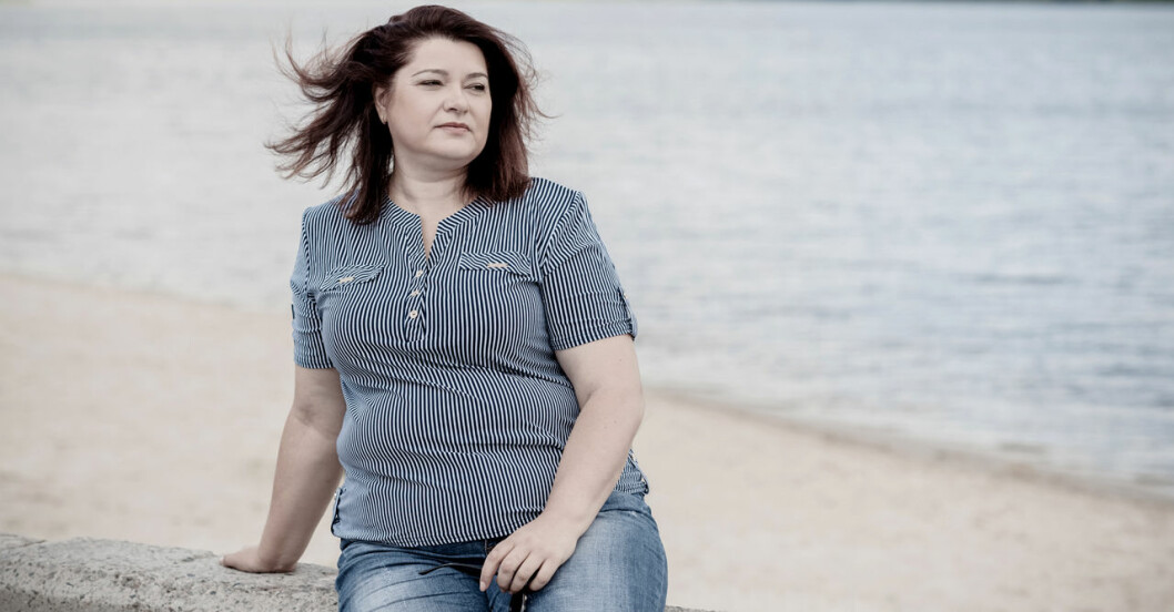 Enligt en ny rapport får de med fetma, övervikt eller normalvikt vänta längre på att få vård än de som är underviktiga.