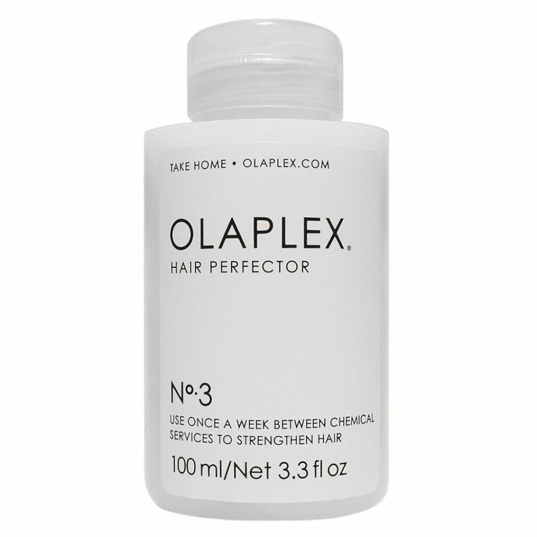 Hemmabehandling från Olaplex, 279 kronor. <a href="https://track.adtraction.com/t/t?a=1117786221&as=1213658115&t=2&tk=1&epi=langre-har&url=https://www.lyko.se/olaplex/olaplex-hair-perfector-no-3-100ml">Här kan du köpa den</a>. olaplex skadat hår