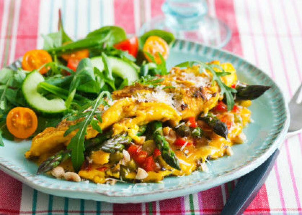 Påsk: Recept på sparrisomelett