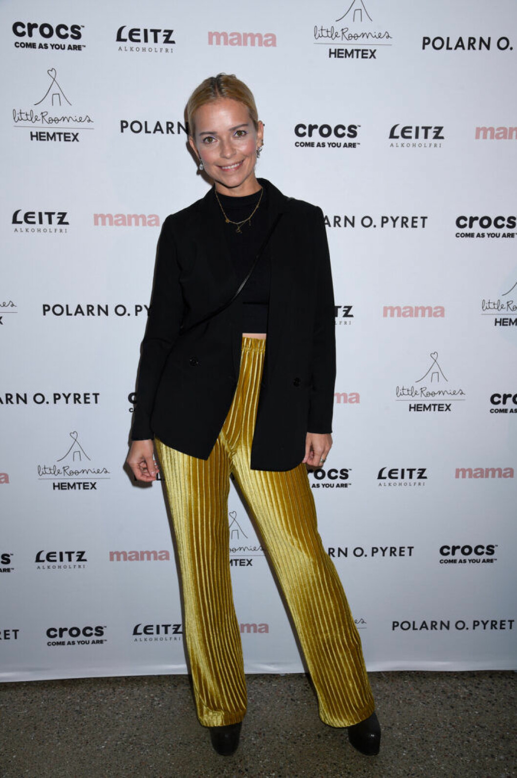 Petra Marklund. Petra Marklund på röda mattan på Årets mama 2019